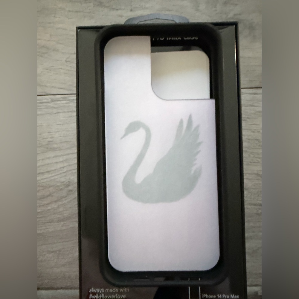 Wildflower iPhone 14 Pro Max Case Black Swan - Picture 3 of 7